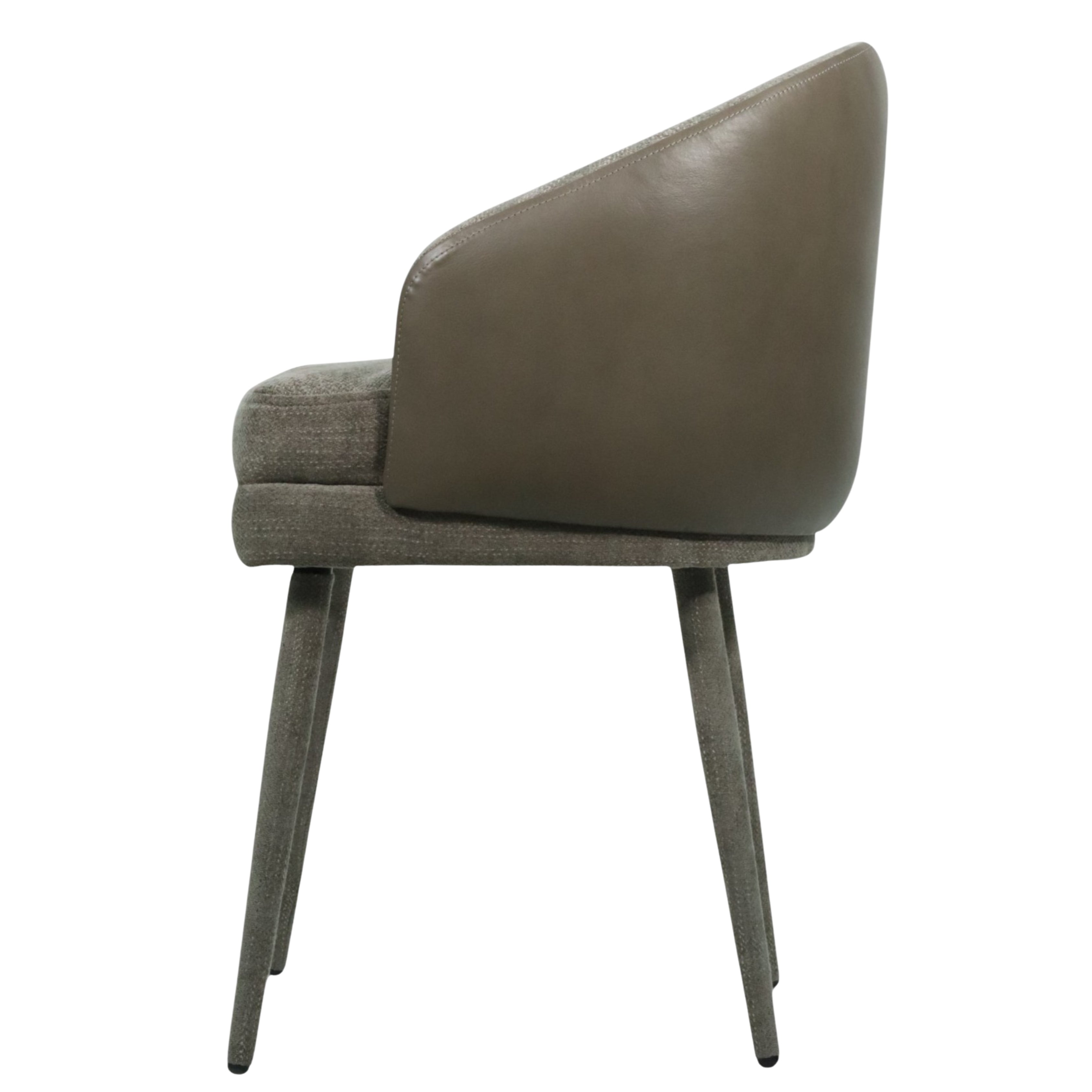 SILLA MILAN - respaldo exterior en piel genuina, asiento y respaldo interior en textil, patas de metal forradas en textil
