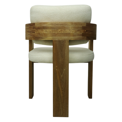SILLA CAPRI - respaldo y asiento en textil de alta calidad color blanco, con base de madera de encino