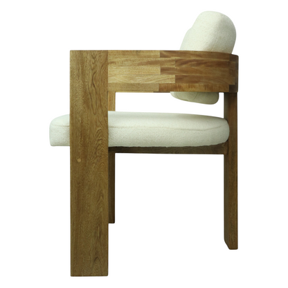 SILLA CAPRI - respaldo y asiento en textil de alta calidad color blanco, con base de madera de encino