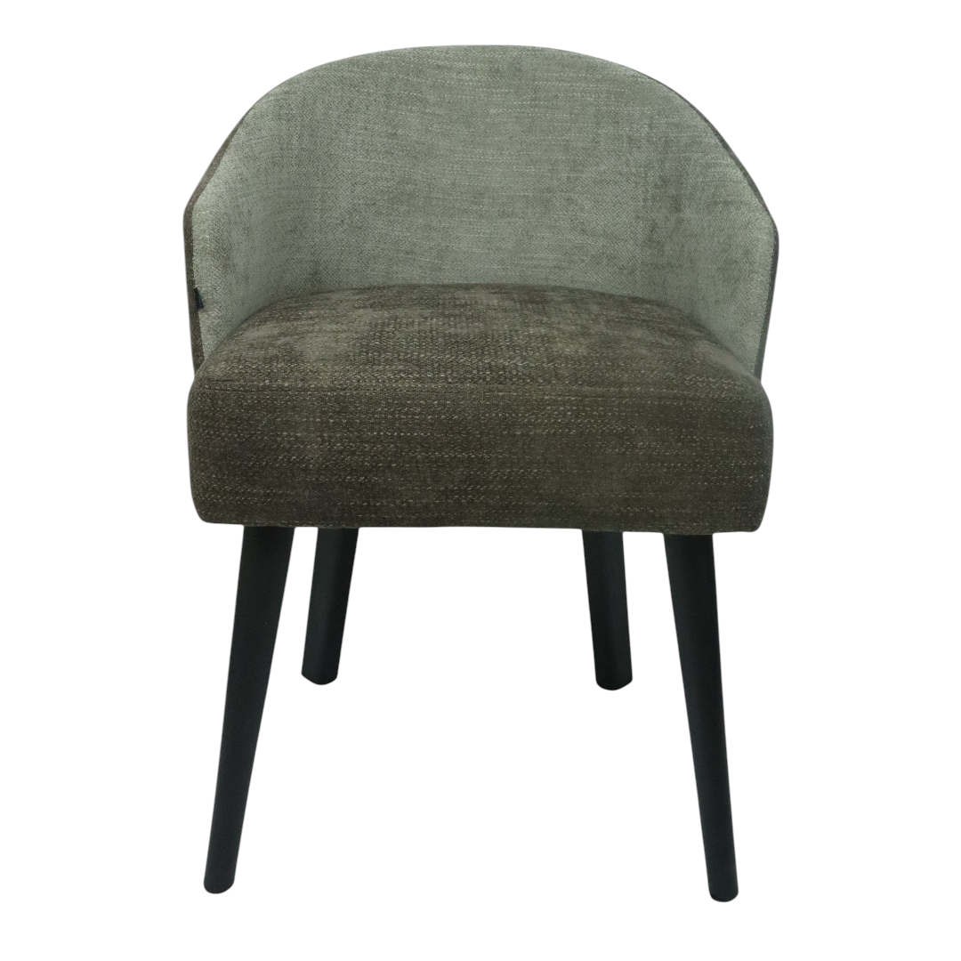 SILLA BERNAL - respaldo y asiento en textil, base de madera de encino