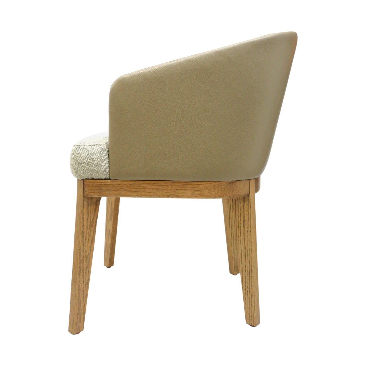 Silla Valencia Respaldo en Piel y Asiento en Textil.