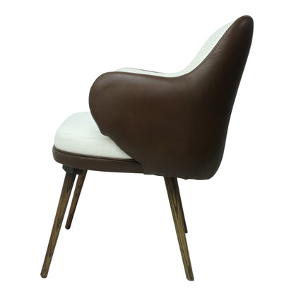 SILLA NÁPOLES - respaldo exterior en piel genuina color cafe, con base de madera de encino