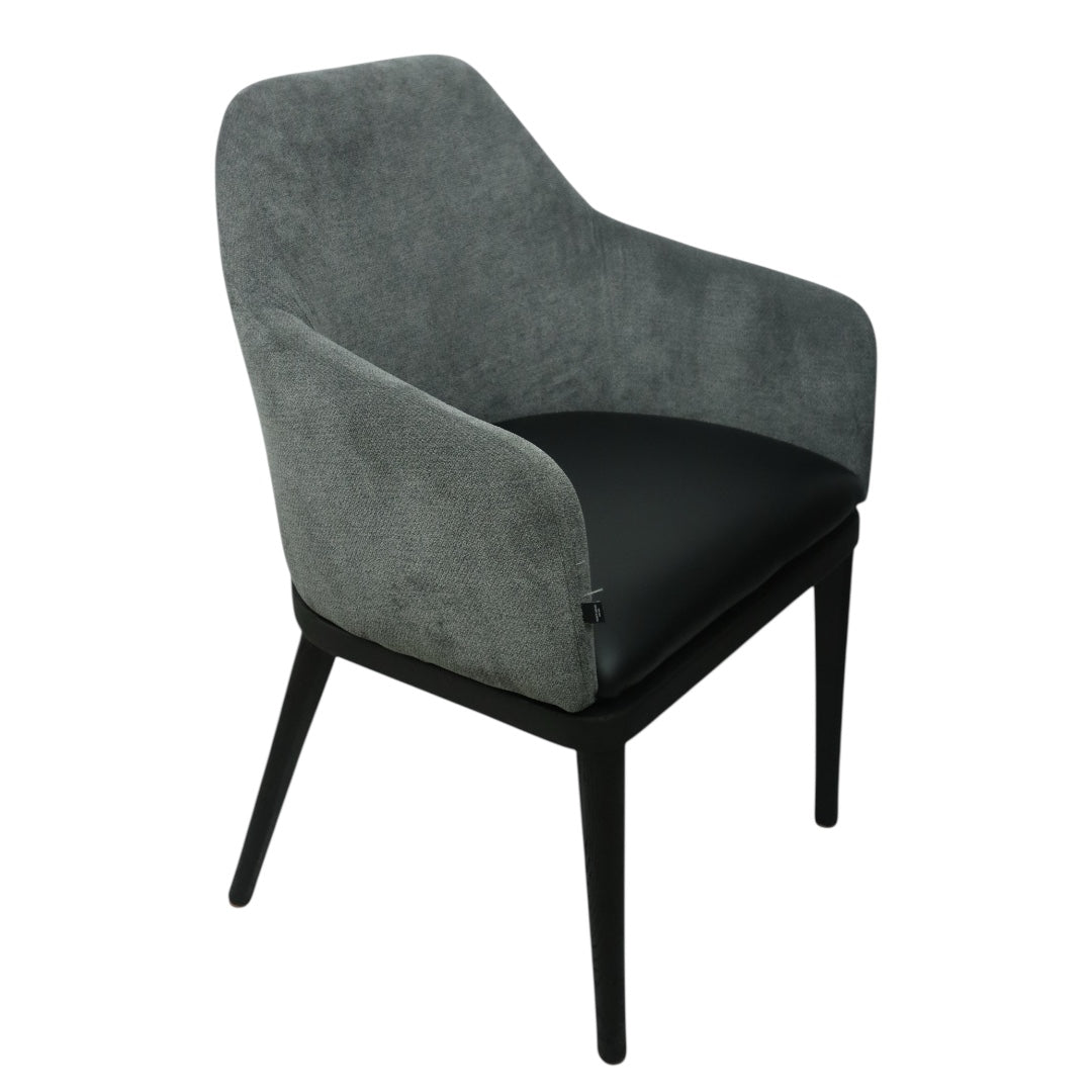 SILLA BOSTON - asiento en piel genuina, respaldos en textil, base de madera de encino