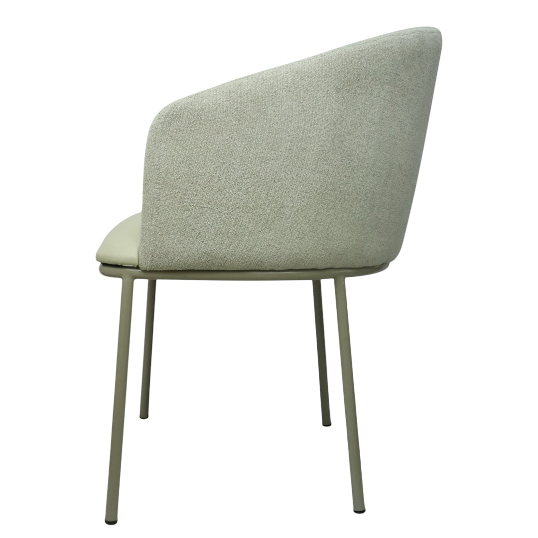 SILLA CANES - respaldo en textil asiento piel genuina, base de metal