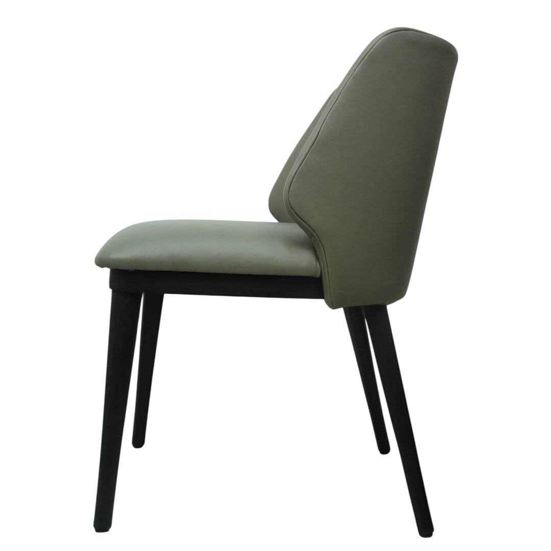 SILLA NEPAL - respaldo y asiento en piel genuina color gris, base de madera de encino