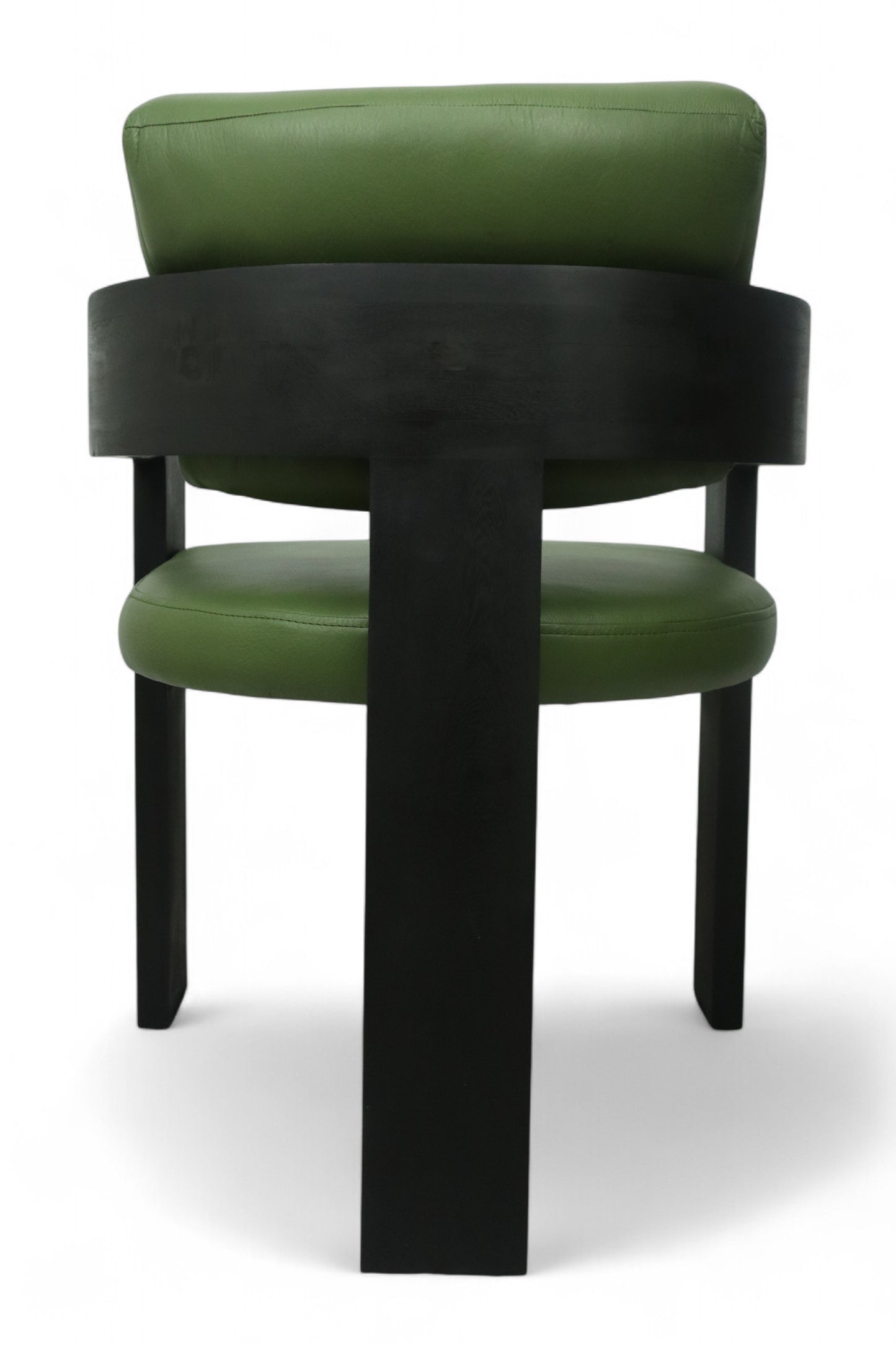 SILLA CAPRI - respaldo y asiento en piel genuina color verde, base de madera de encino
