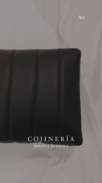 Cojín Capitoneado Piel Romina Hueso